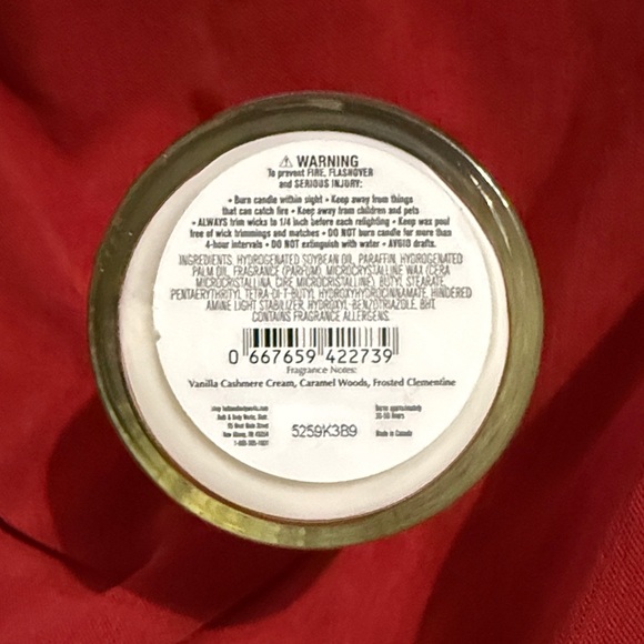 Bath & Body Works Snowflakes & Cashmere and Mango Mai Tai Candles - Picture 3 of 7